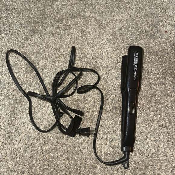 Paul Mitchell Neuro Straightener - Picture 1 of 3